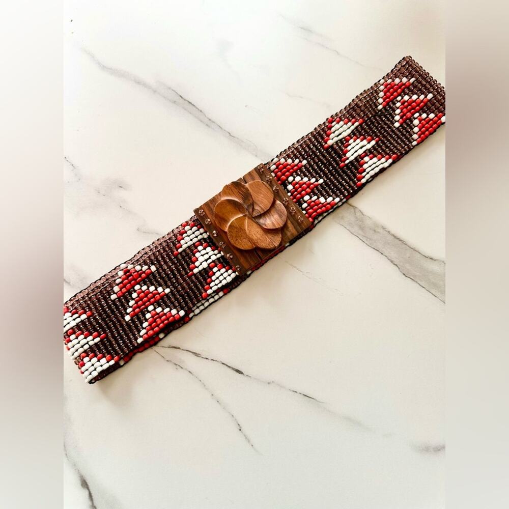 Beaded Red, White & Brown Women’s Stretch Belt with Wooden Clasp